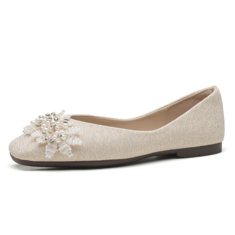 真皮单鞋女2025春夏新款伴娘鞋英伦风方头浅口平底软底大码奶奶鞋,淘宝优惠券,粉丝福利购,淘宝优惠卷