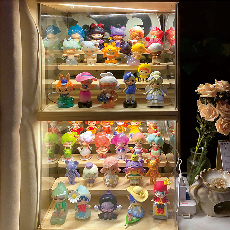 Pop Mart storage display acrylic with light