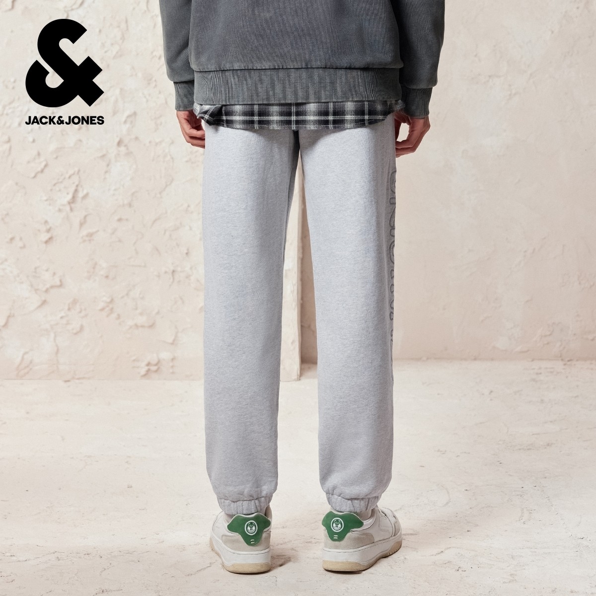 杰克琼斯奥特莱斯男装秋季卫裤2025新品纯棉字母百搭束脚裤裤子,淘宝优惠券,粉丝福利购,淘宝优惠卷