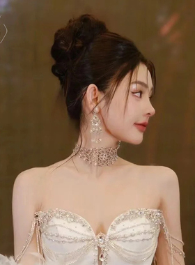 新娘轻奢大气闪钻精致婚纱项链