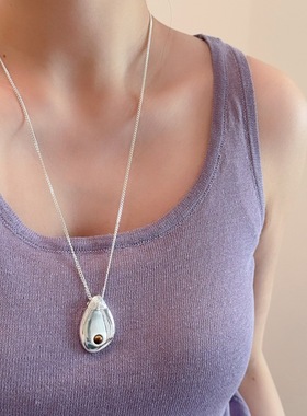 银色水滴虎眼石吊坠长款项链女高级感轻奢小众简约毛衣链百搭配饰