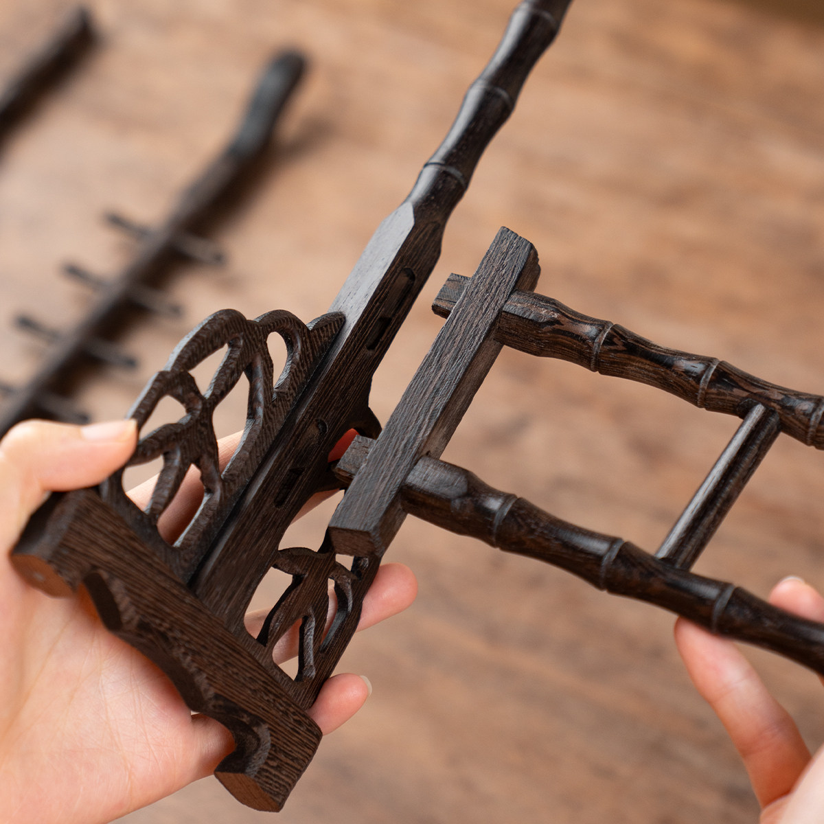 善琏湖笔笔架实木毛笔挂文房四宝摆件专用国画挂架鸡翅木圆盘收纳架托盘毛笔架毛笔架子笔挂初学书法挂笔架,淘宝优惠券,粉丝福利购,淘宝优惠卷