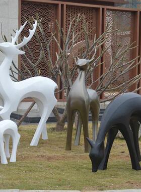 花园景观小品梅花鹿抽象玻璃钢鹿户外园林麋鹿雕塑商场美陈装饰品