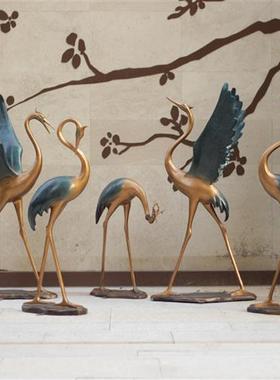 新中式仿铜仙鹤雕塑水池造景玻璃钢园林景观装饰户外丹顶鹤大摆件