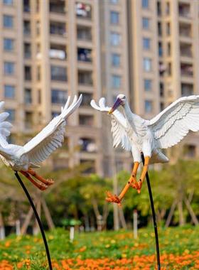 户外仿真白鹭雕塑水池公园售楼部草坪景区景观装饰摆件玻璃钢仙鹤