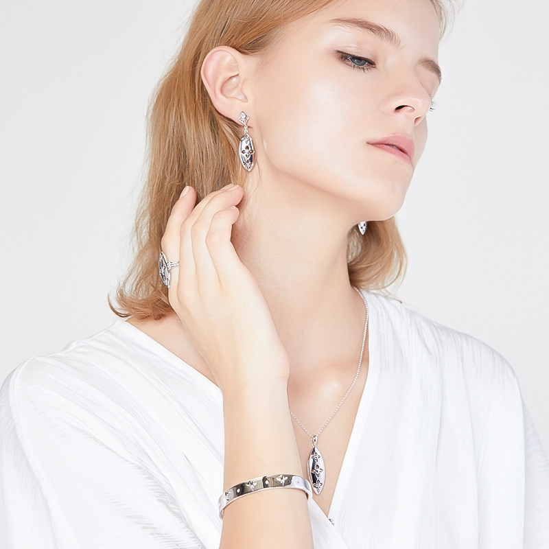 cambas刊芭思魔鬼鱼开口女高档手镯 cambas饰品手镯