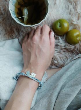 【Lunami 夜深见月】繁花胶囊系列蕾丝编织手绳 晴山