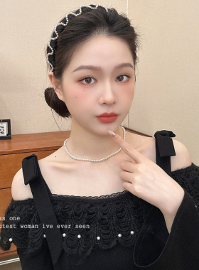 巴黎王妃黑色珠珠齿梳发箍女高级感轻奢日常外戴显脸小高颅顶头箍