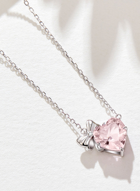 SD芝芝莓莓钻石项链S925银锁骨链