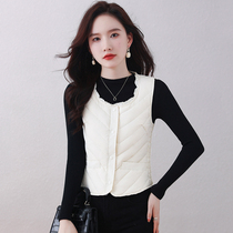 2023 Autumn winter down waistcoat Waistcoat Girl Short keep fit in bottom pony waistcoat with sleeveless vest liner light and thin