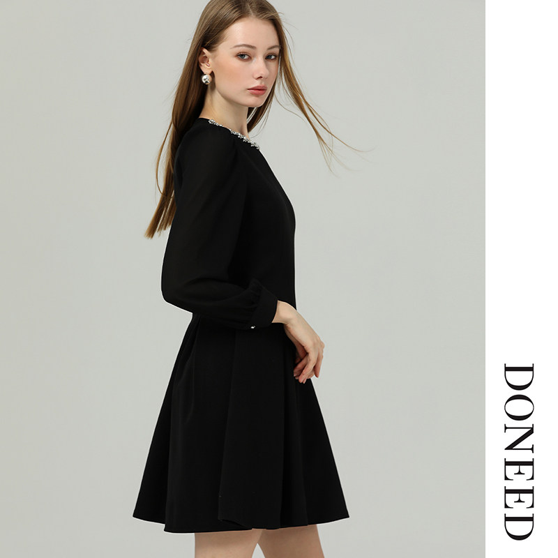 DONEED2025秋款温婉优雅钉钻圆领拼接雪纺长袖小香风毛呢连衣裙女,淘宝优惠券,粉丝福利购,淘宝优惠卷