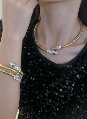 新品欧美灵蛇手镯弹力圆环手环