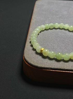 天然A货翡翠手串圆珠手串种水甜绿清新款6毫米圆珠鎏金隔珠好货