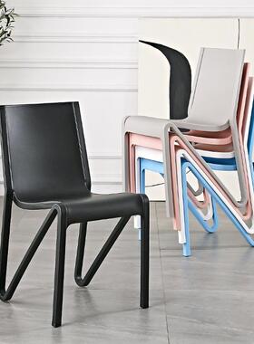 塑料椅子靠背可叠放北欧现代简约餐椅家用小户型设计师款休闲凳子