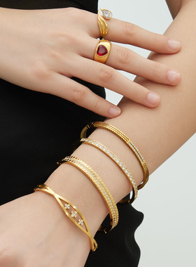 几何镶锆石排钻手镯不锈钢镀18k