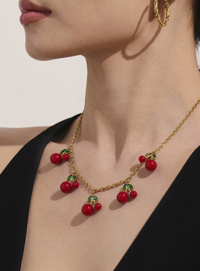 摩天轮简约滴油红色樱桃绿锆石叶