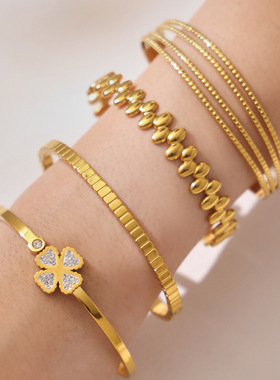 新款镶钻手镯气质轻奢欧美复古不