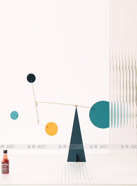 轻奢风展厅电视柜平行方形摆件