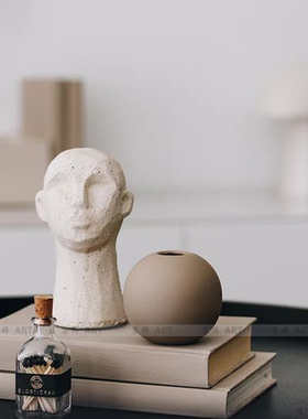 原创人体桌面样板间雕塑摆件