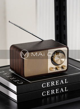 集饰轻奢高端装饰品客厅