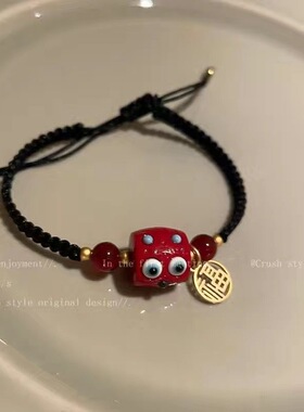 童趣可爱怪兽福牌编织手链女ins小众设计高级感耳饰网红闺蜜手绳