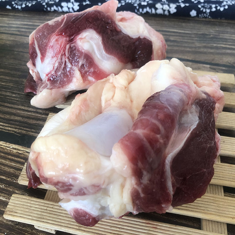 带肉牛膝盖骨新鲜牛大骨牛骨头网红吃播黄牛牛窝骨2500g5斤装包邮