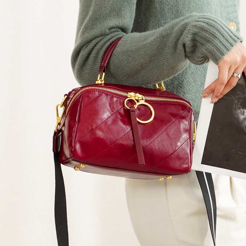 tuwic /初薇波士顿宽带手提枕头包 初薇女士包袋