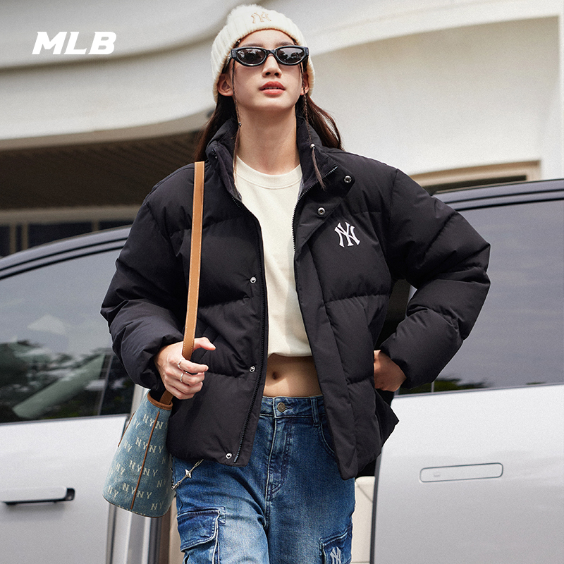 MLB官方男女情侣鹅绒时尚休闲防水防泼老花羽绒服25冬季新款DJM12 - 图1
