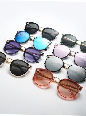 2024奢侈小蜜蜂时尚女士