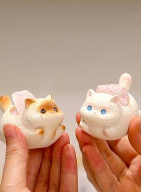 猫猫乐悠悠水晶原石小摆件手办可爱工位家居桌面香薰扩香器装饰品