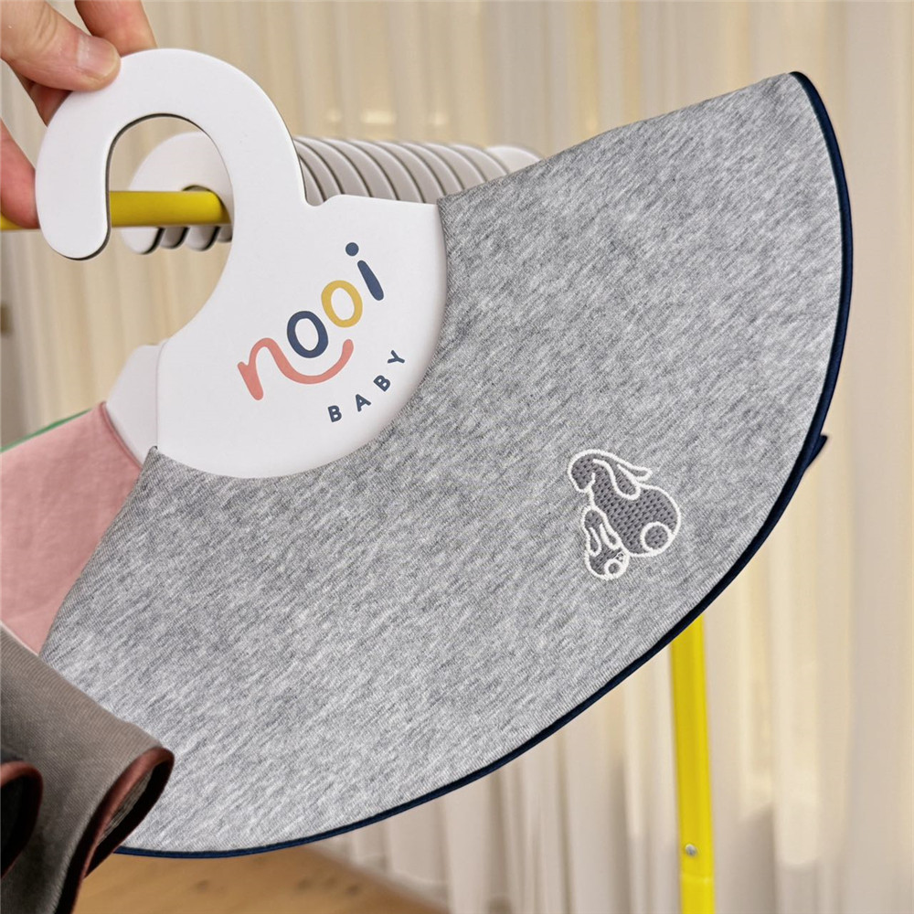 全棉婴幼儿360度转圈圆形口水巾宝宝围嘴围兜小兔依偎滚边喂奶巾,淘宝优惠券,粉丝福利购,淘宝优惠卷