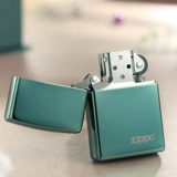 Подлинный Zippo Ligher, темно -зеленый океан зеленый логотип ICE 28129ZL зеленый лед, изменение цвета дракона, торговая марсия DIY гравюра