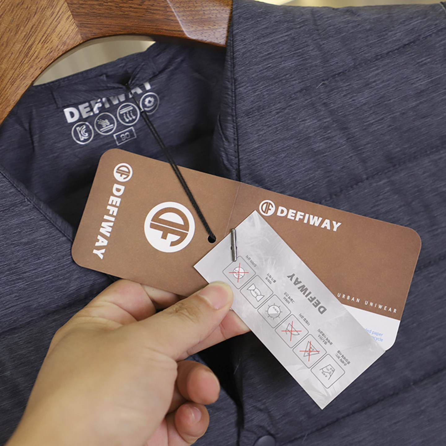 韩单~捡漏款~秋冬男士情侣轻盈保暖内搭御寒防风V领羽绒马甲背心,淘宝优惠券,粉丝福利购,淘宝优惠卷