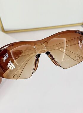 2024最新款防护眼镜眼镜防冲击防