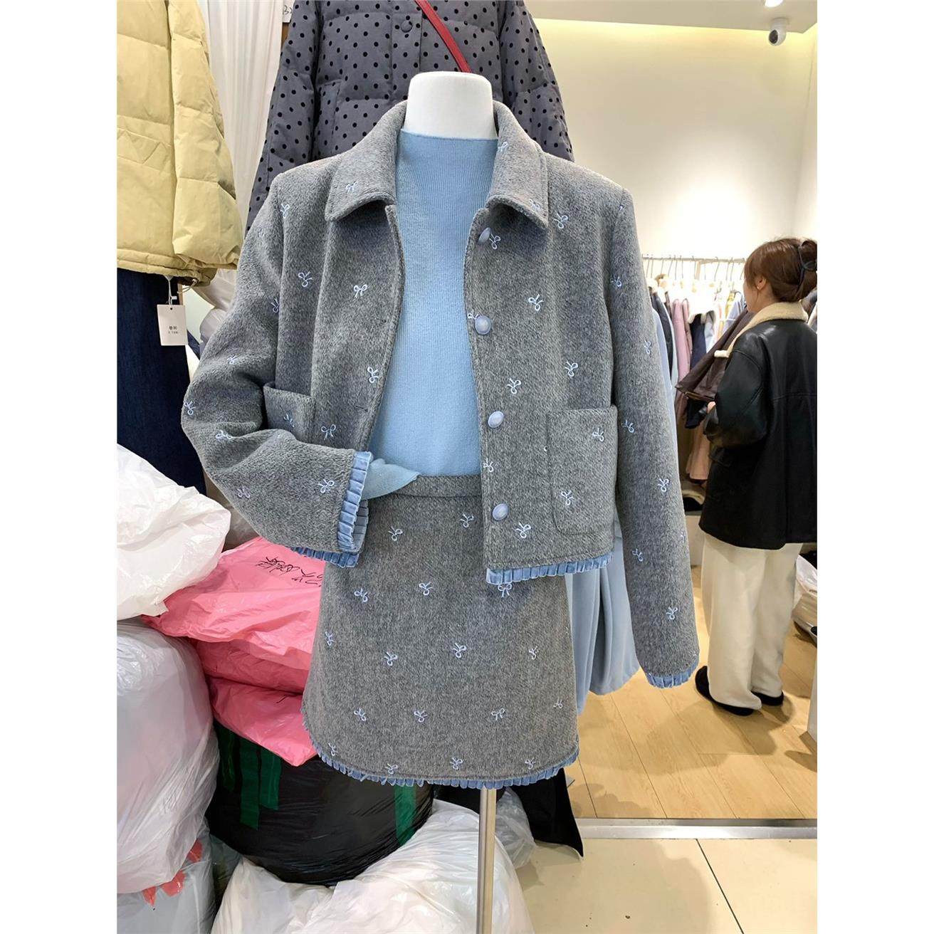 羽绒外套半身裙两件女加厚小众冬季百褶拼接蝴蝶结毛呢小香风套装,淘宝优惠券,粉丝福利购,淘宝优惠卷