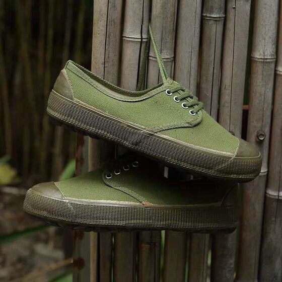 Same style liberation shoes for men and women, labor protection shoes, canvas shoes, sneakers