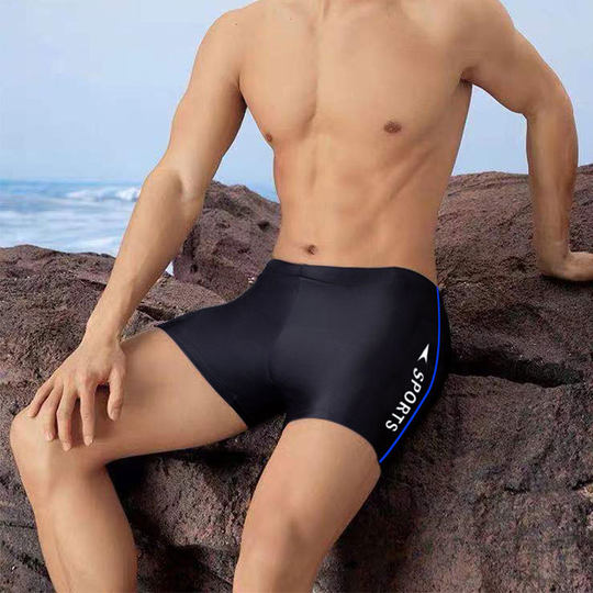 Anti-embarrassing large size boxer trousers