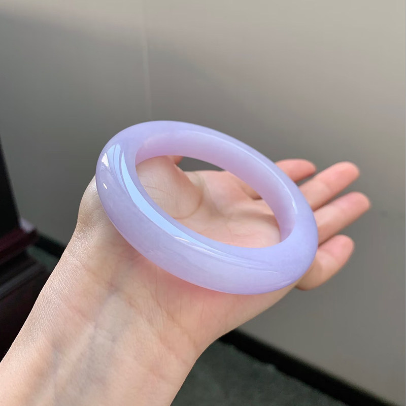 曼德勒私人订制海外购天然缅甸翡翠圆条手镯直播间专拍链接,淘宝优惠券,粉丝福利购,淘宝优惠卷