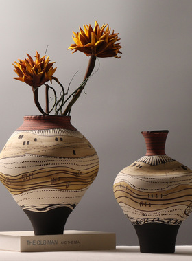 侘寂风样板家居饰品酒柜摆件组合