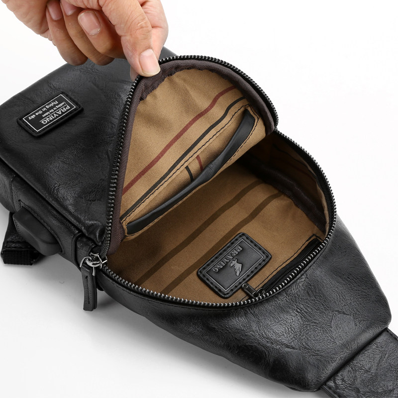 普拉鹰男士胸包2019新款潮牌单肩包 普拉鹰男士包袋