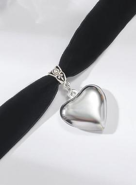 君桉跨境外贸哥特式黑色绒布爱心吊坠项链项圈颈带厂家直销