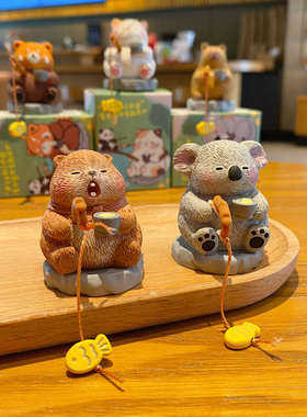 原创成都熊猫花花垂钓桌面摆件