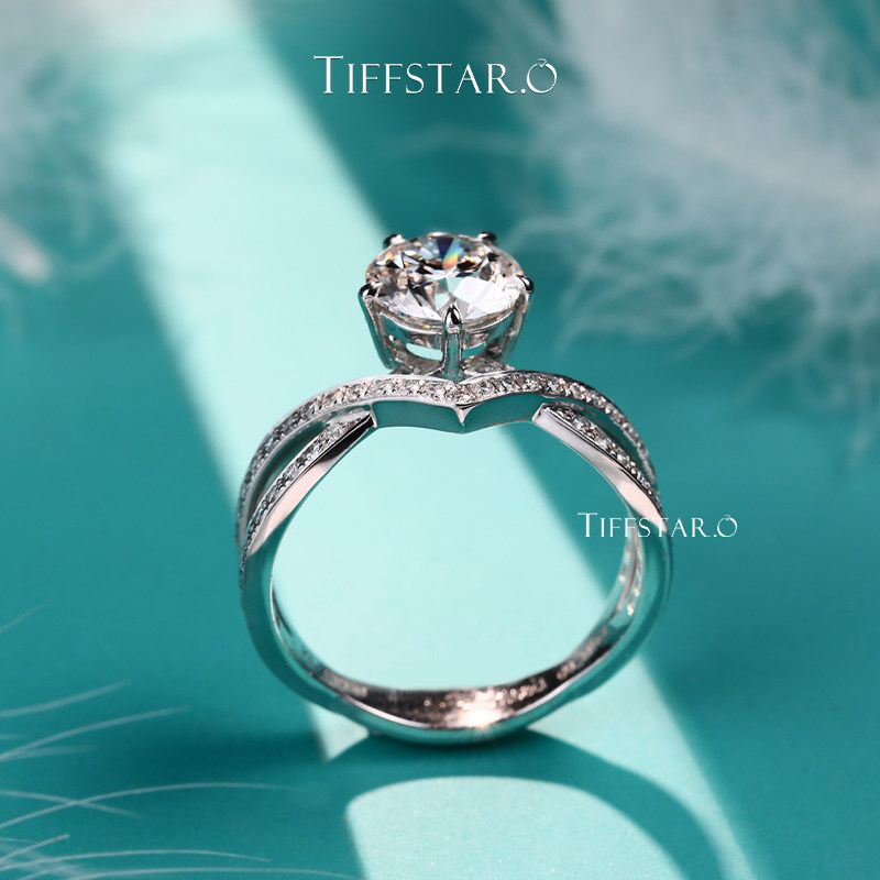 Tiff Star Diamond 18K Gold Cultured Diamond Ring One Carat