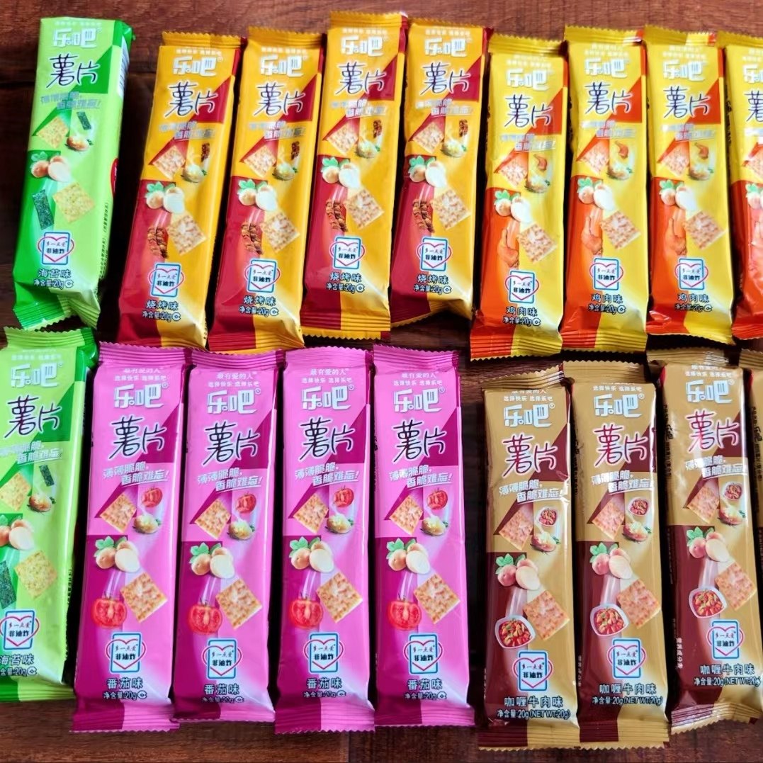 乐吧薯片非油炸20g装多种口味薄脆饼干海苔味烧烤肌肉咖喱味零食