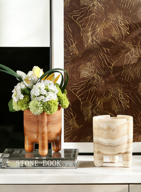 现代简约轻奢天然大理石设计感三脚花瓶花器摆件酒店客厅家居饰品