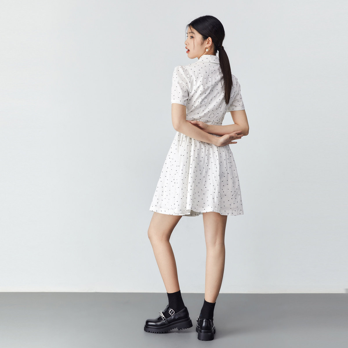  太平鸟outlets店连衣裙