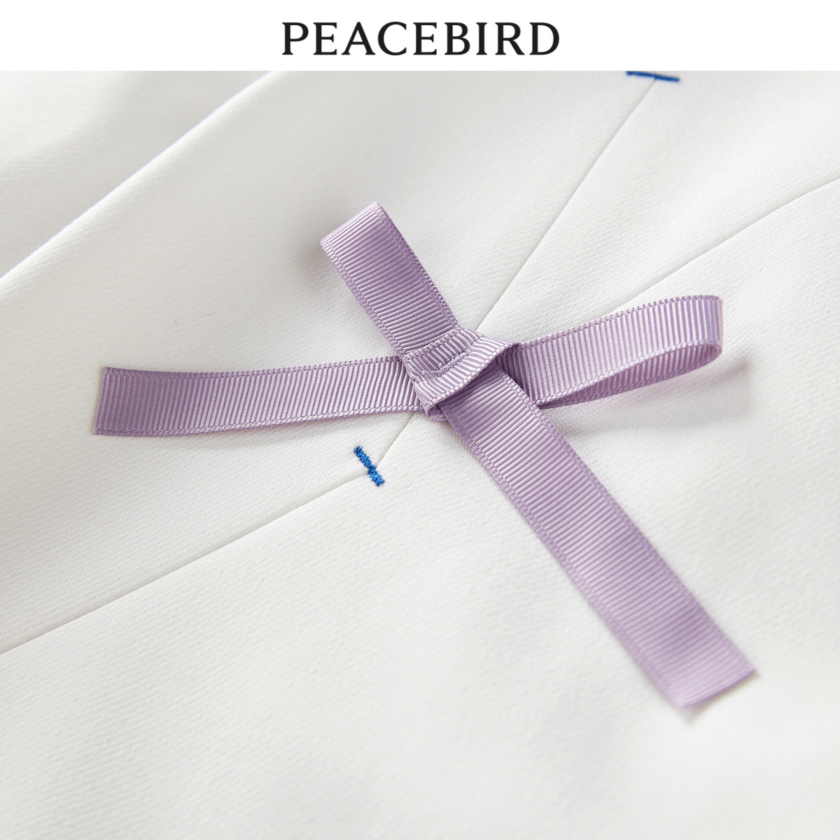  太平鸟outlets店西装