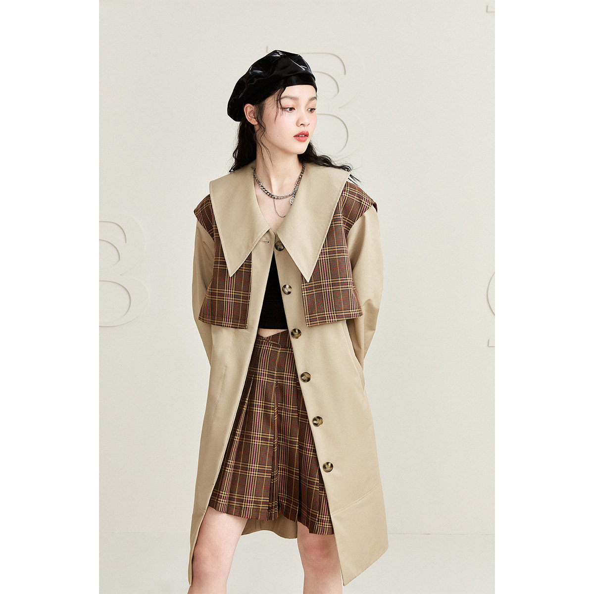 太平鸟两件套格纹2021冬季新款风衣 太平鸟outlets店风衣