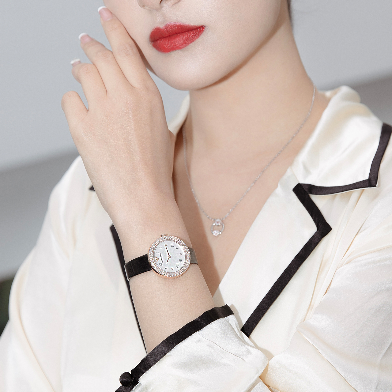 Armani watch small dial waterproof women's watch