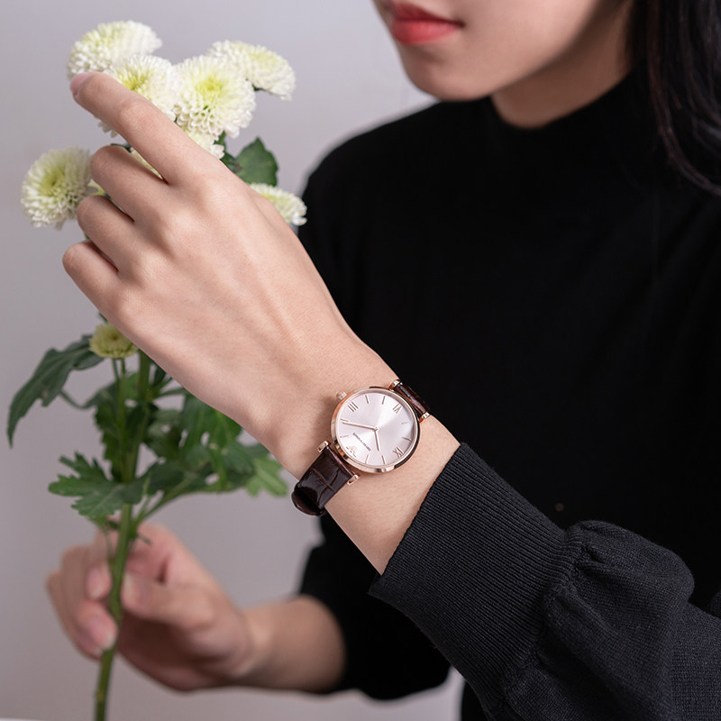 阿玛尼手表女 皮带石英防水女士手表官方旗舰店正品名牌AR1911